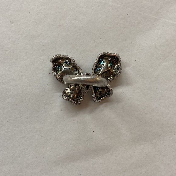 CZ Butterfly Ring - Picture 15 of 16
